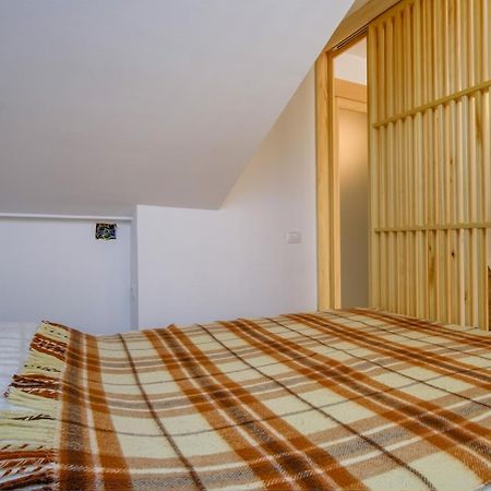 Elegant Apartment Iris Mali Lošinj Dış mekan fotoğraf
