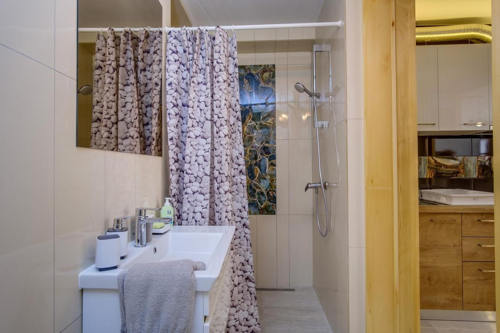 Elegant Apartment Iris Mali Lošinj Dış mekan fotoğraf